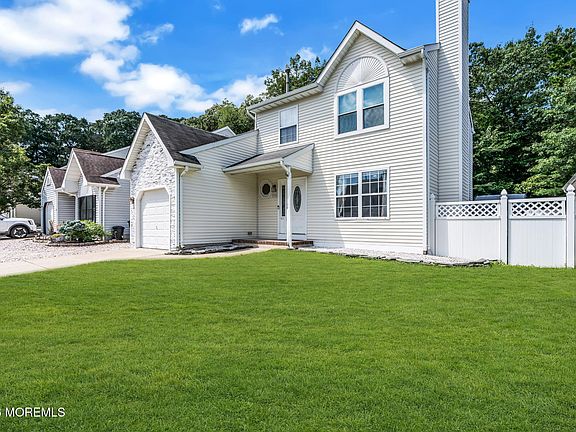 2nd image of 35 Sunnydale Drive