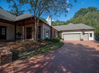 5 Rivers Creek Dr, Jackson, MS 39211