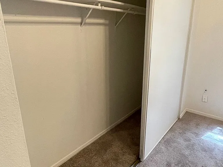 2513 Freedom Ln — Photo 15