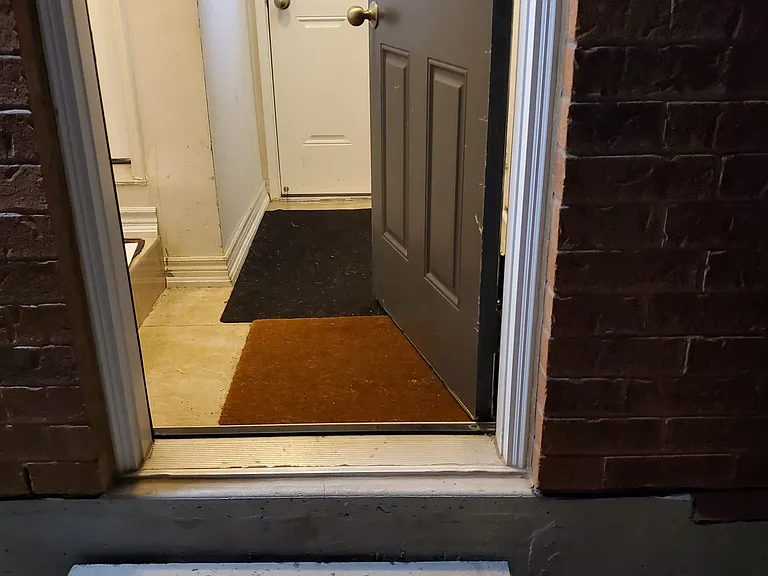 4 Singletree Rd #BASEMENT — Photo 6