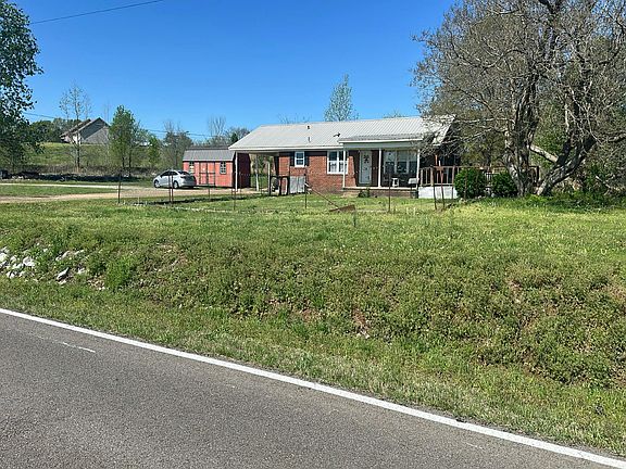 2nd image of 7927 Lightfoot Luckett Rd