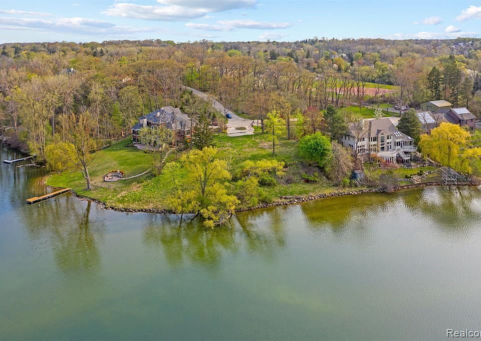 2617 Cove Ln, West Bloomfield, MI 48323 Zillow