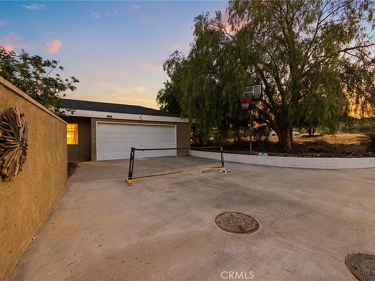 7433 Fairway Dr — Photo 61