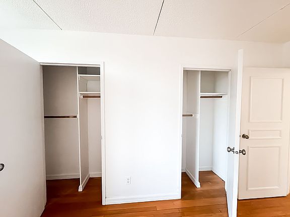 5th image of 144-77 Roosevelt Ave #4B