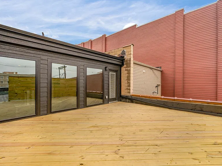 204 1/2 N Main St #1 — Photo 24