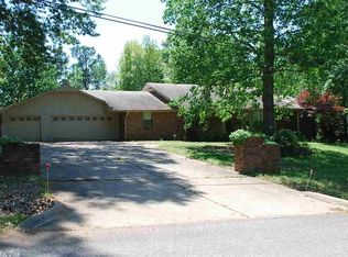 1207 Sunny Oaks St, Benton, AR 72019