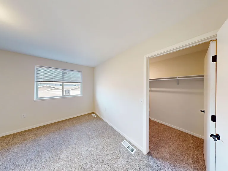 Pinnacle Townhomes — Photo 35
