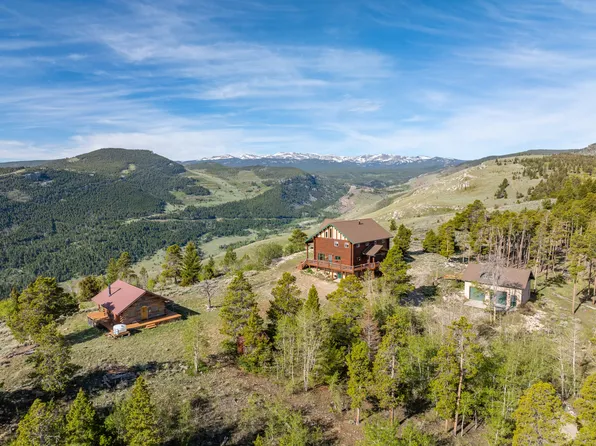 11 Heather Ln, Lander, WY 82520