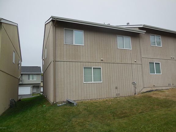 3rd image of 13801 Hunterwood Ln #112