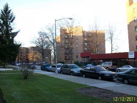 2nd image of 87-50 204th St APT A44