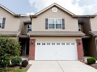 872 Harbor Woods Dr, Fairview Heights, IL 62208