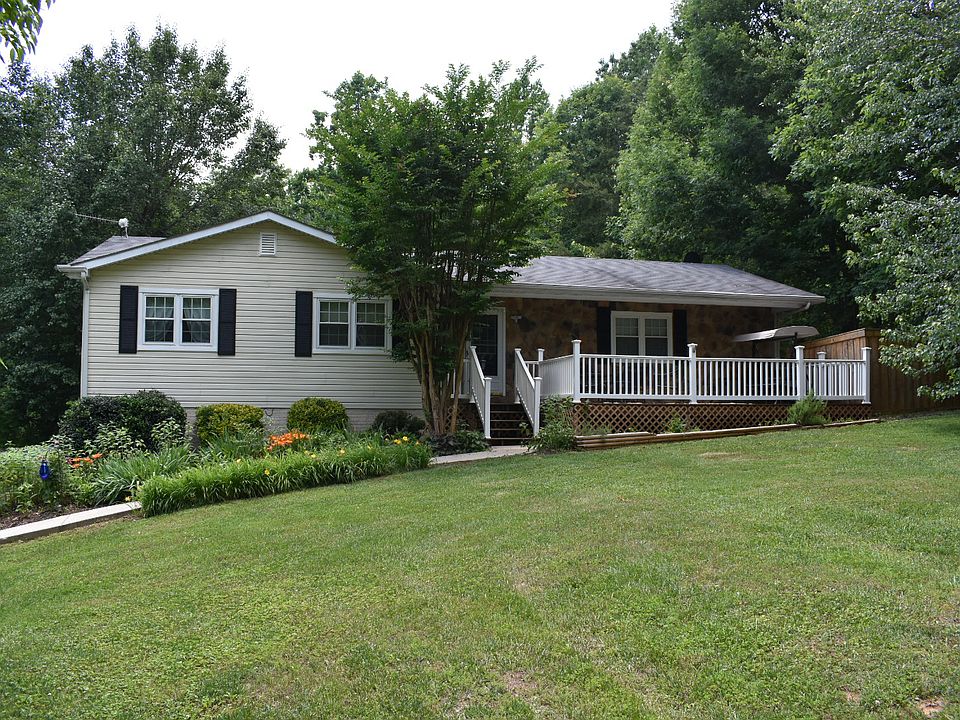 1st image of 294 Overton Dr