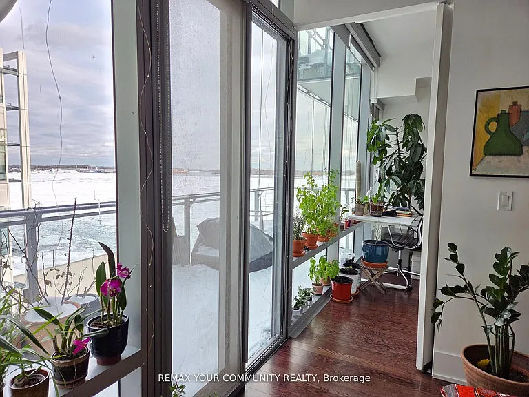 39 Queens Quay E #815 — Photo 15