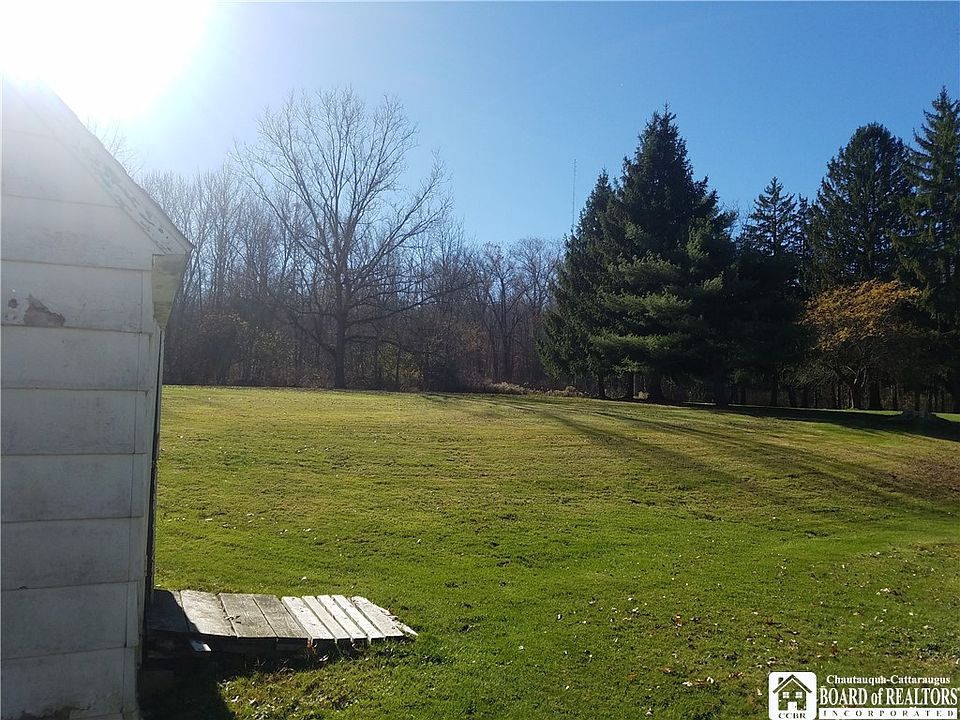 425 Hunt Rd, Jamestown, NY 14701 Zillow