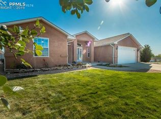 320 W Calle De Camelia, Pueblo West, CO 81007