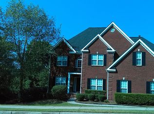 3697 Castle View Ct, Suwanee, GA 30024