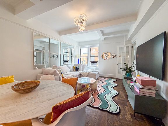 4th image of 144 W 86th St #17A
