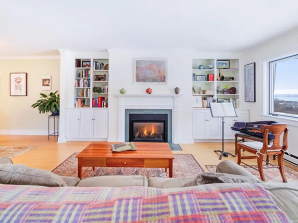 545 South Prospect Street #16, Burlington, VT 05401