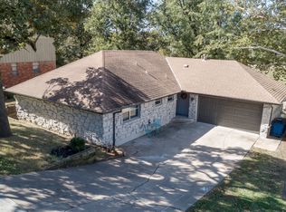 5520 S 32nd Ave W, Tulsa, OK 74107