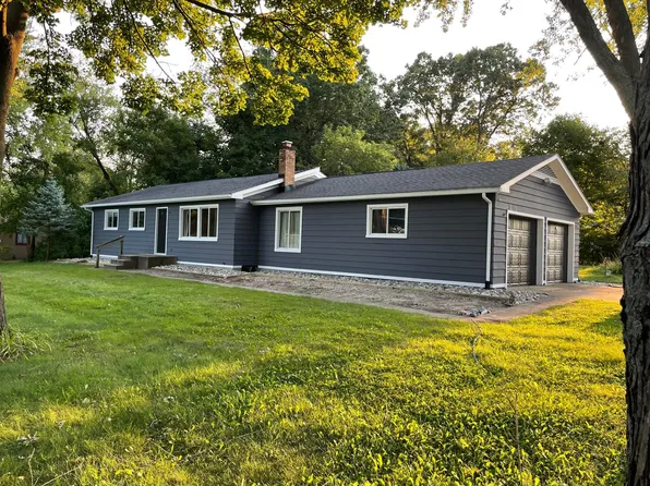 5273 Heath Ave, Clarkston, MI 48346