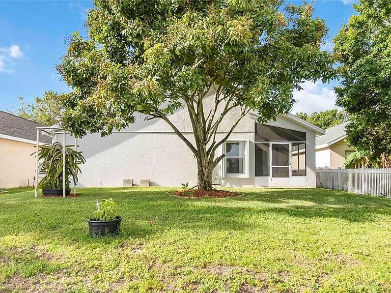 11055 Rouse Run Cir — Photo 24