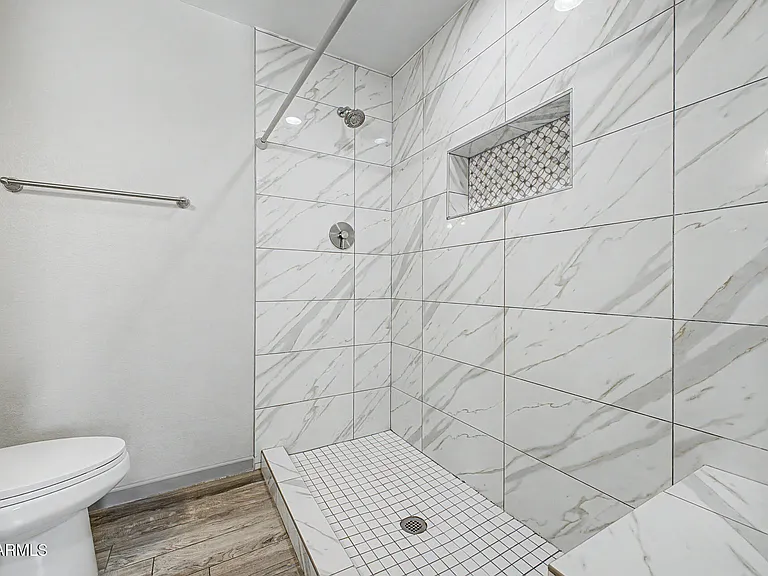10217 N 37th Ave — Photo 14
