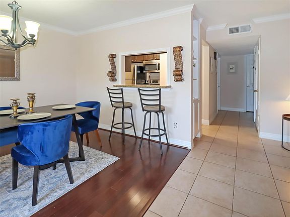 5th image of 6401 Skyline Dr APT 20