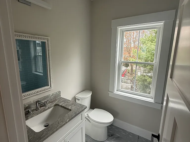 20 Florence St — Photo 17