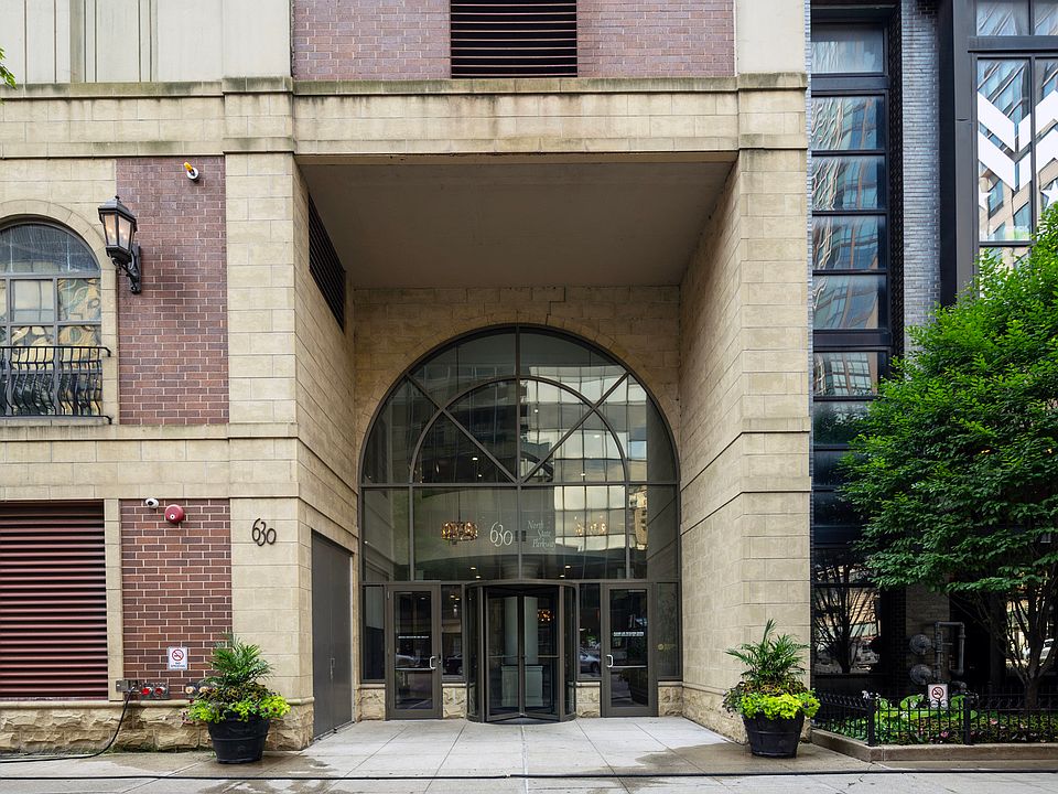 1st image of 630 N State St APT 2202