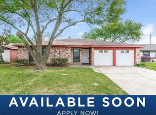 7715 Whidbey Island Dr, Houston, TX 77086