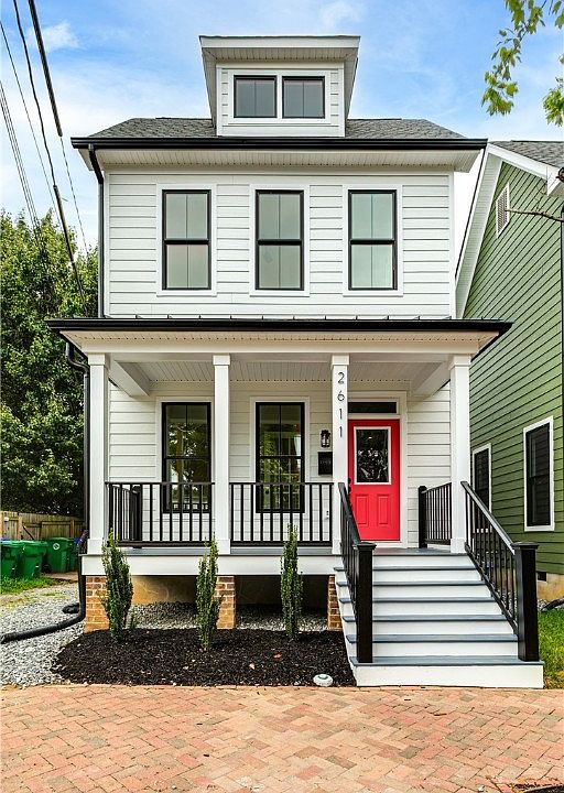 1st image of 2611 E Marshall St