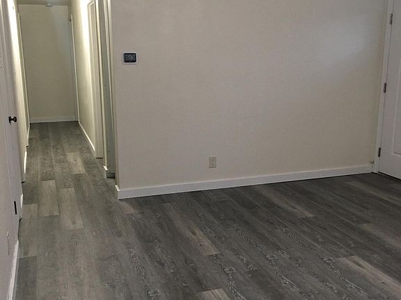 5th image of 1527 N 17th Ave
