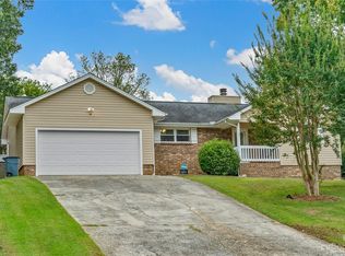 203 King David Ln, Gastonia, NC 28056