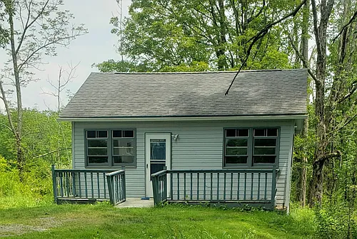 300 Budd Rd #COTTAGE Photo 1