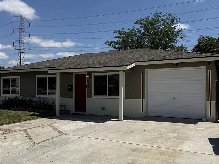 13612 Carfax Ave — Photo 3