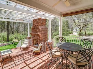 733 Woodson Pl, Manakin Sabot, VA 23103