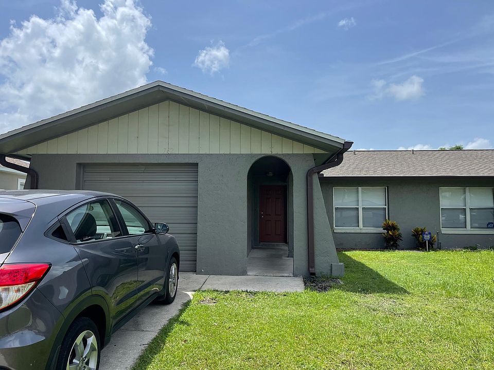 1st image of 744 Lucaya Dr