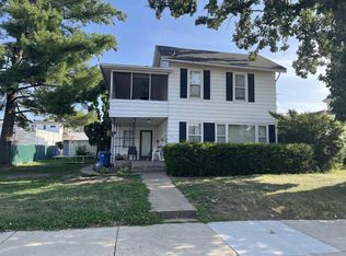 123-125 5th Ave, Baraboo, WI 53913