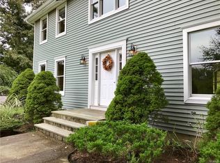 22 Pyngyp Rd, Stony Pt, NY 10980