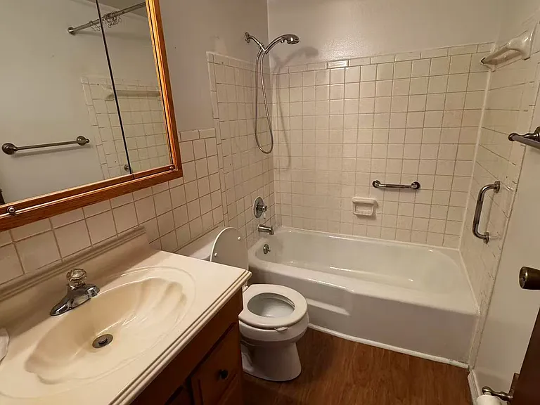 1652 Mars Hill Dr — Photo 4