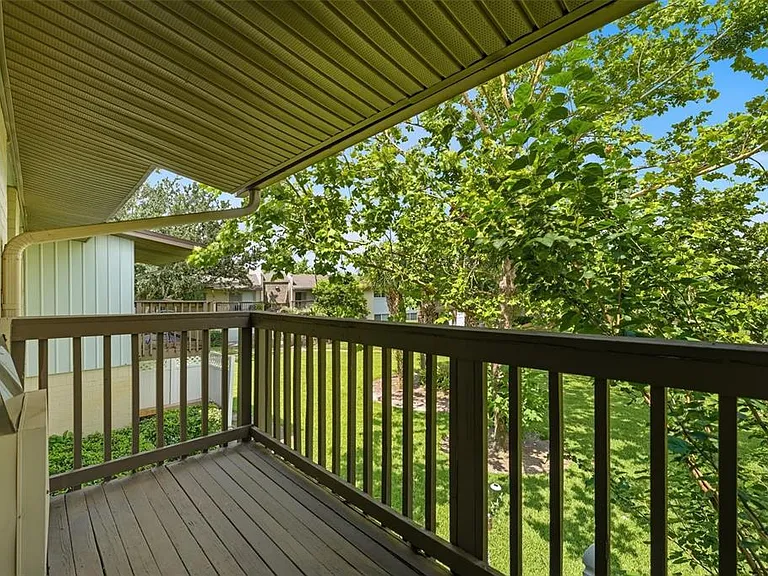 1695 Lee Rd #B204 — Photo 14