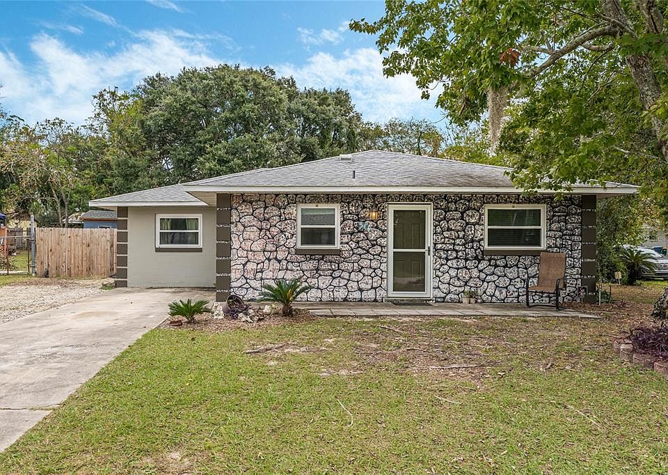 1st image of 580 Pomelo Ave
