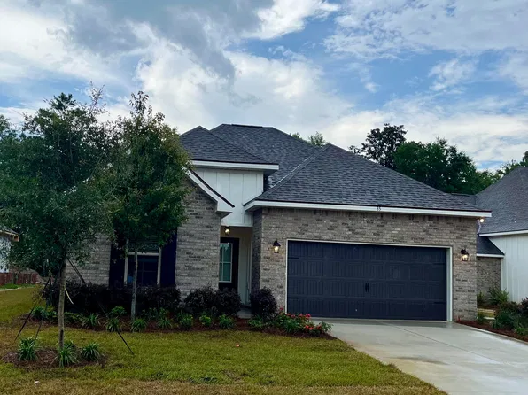 85 Constellation Ave, Freeport, FL 32439