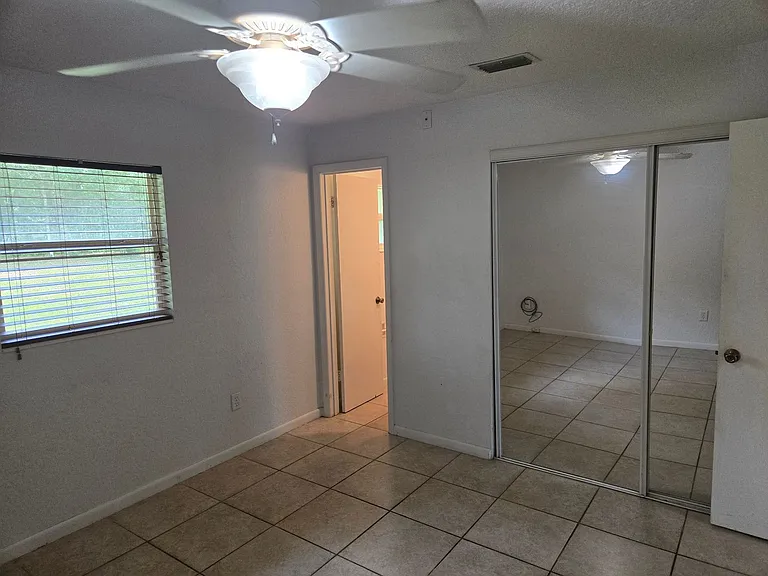 408 E Kentucky Ave — Photo 7
