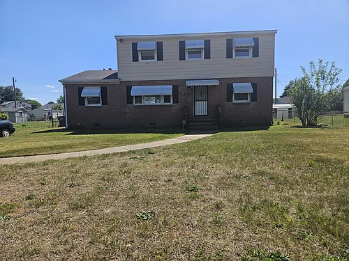 310 Mansfield Dr Photo 1