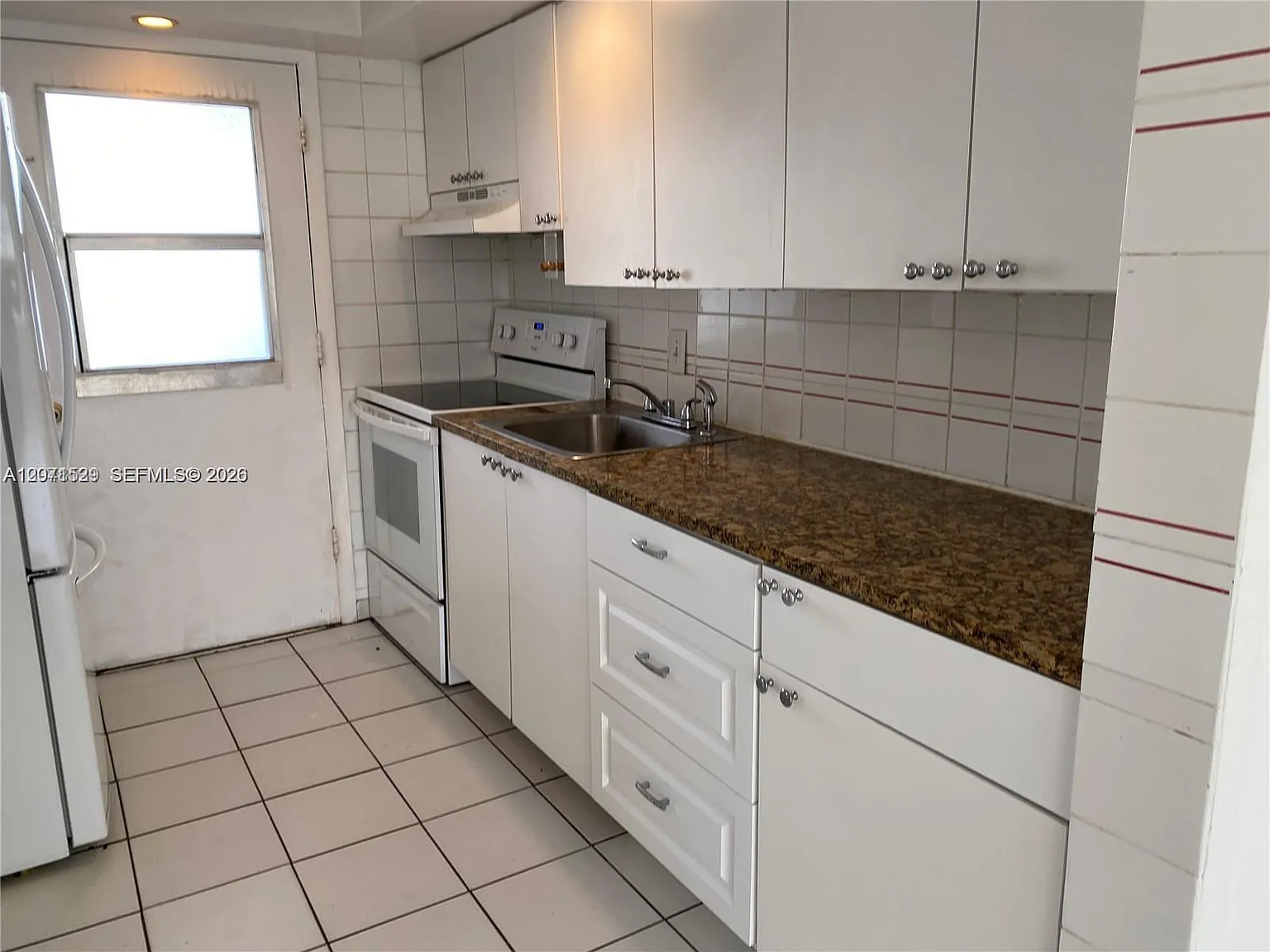 Key Biscayne Vi Condo — Photo 2