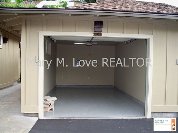 4th image of 75-6025 Alii Dr APT M201