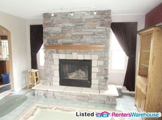 910 Dakota Ave, Long Lake, MN 55356