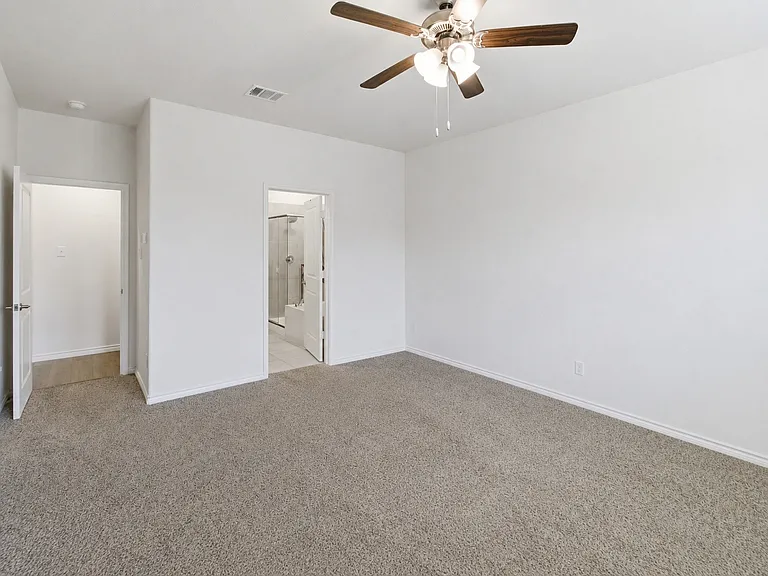 10407 Twisting Springs Dr — Photo 13
