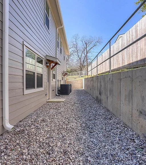 1419 Avenue N #2 — Photo 46